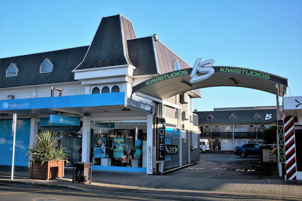 Kiwi Studios Motel Palmerston North Exterior photo